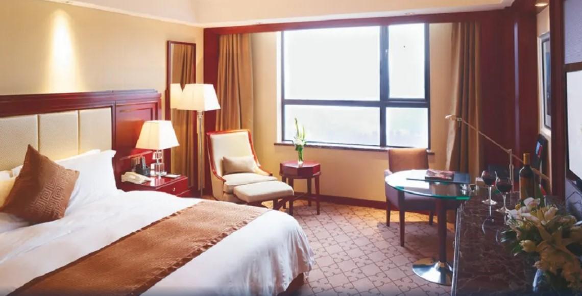 ออพติกส์วาเลย์คิงดอมพลาซ่าหวูฮั่น Hotel อู่ฮั่น ภายนอก รูปภาพ